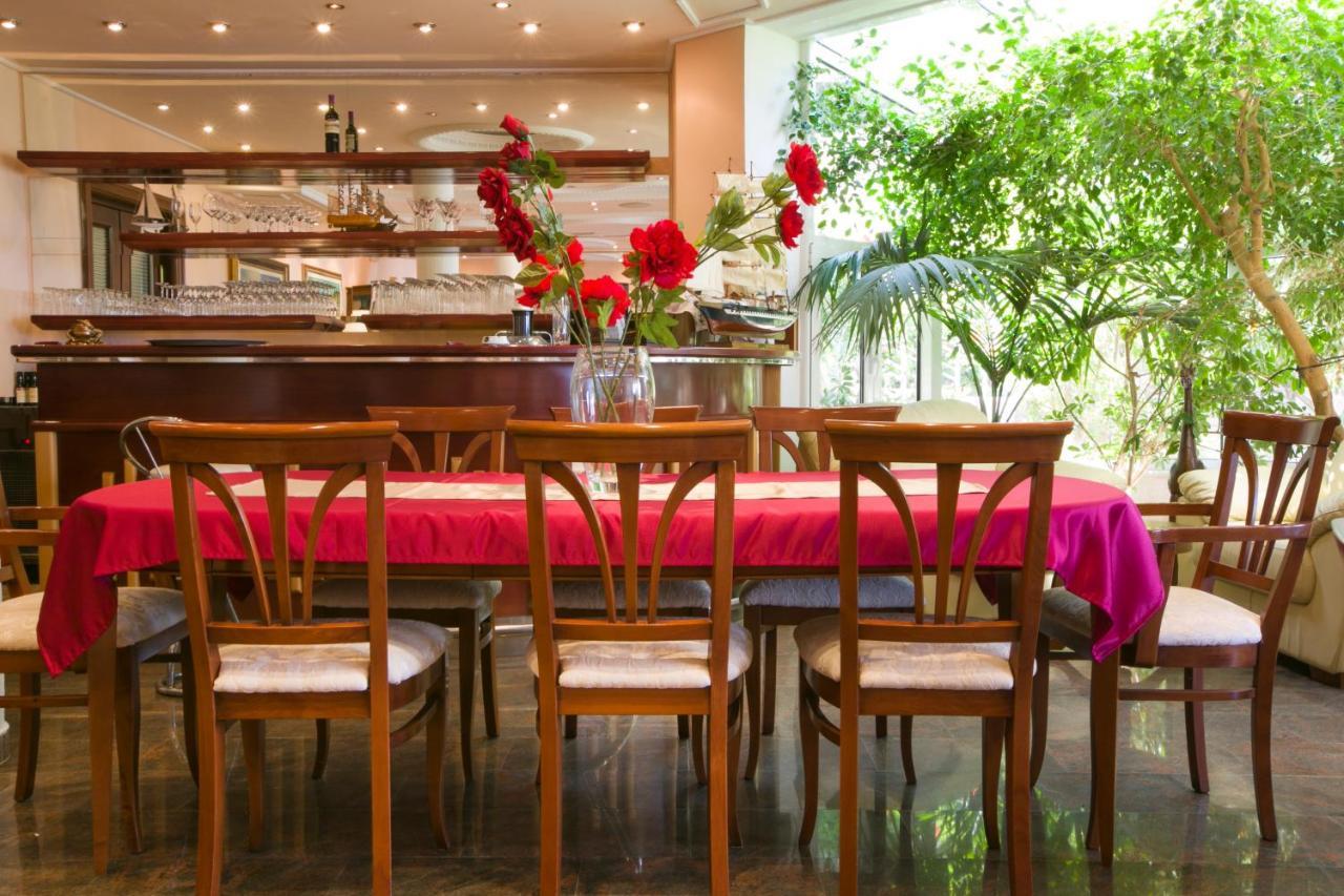 Royal Holiday Apartments สเวติ สเตฟาน ภายนอก รูปภาพ