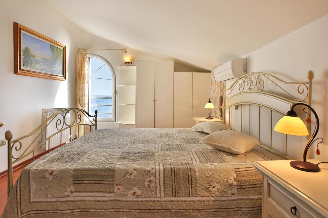 Royal Holiday Apartments สเวติ สเตฟาน ภายนอก รูปภาพ