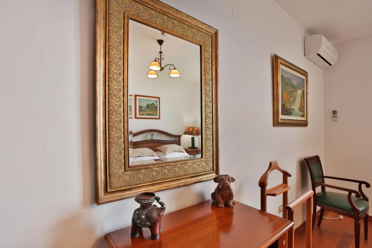 Royal Holiday Apartments สเวติ สเตฟาน ภายนอก รูปภาพ