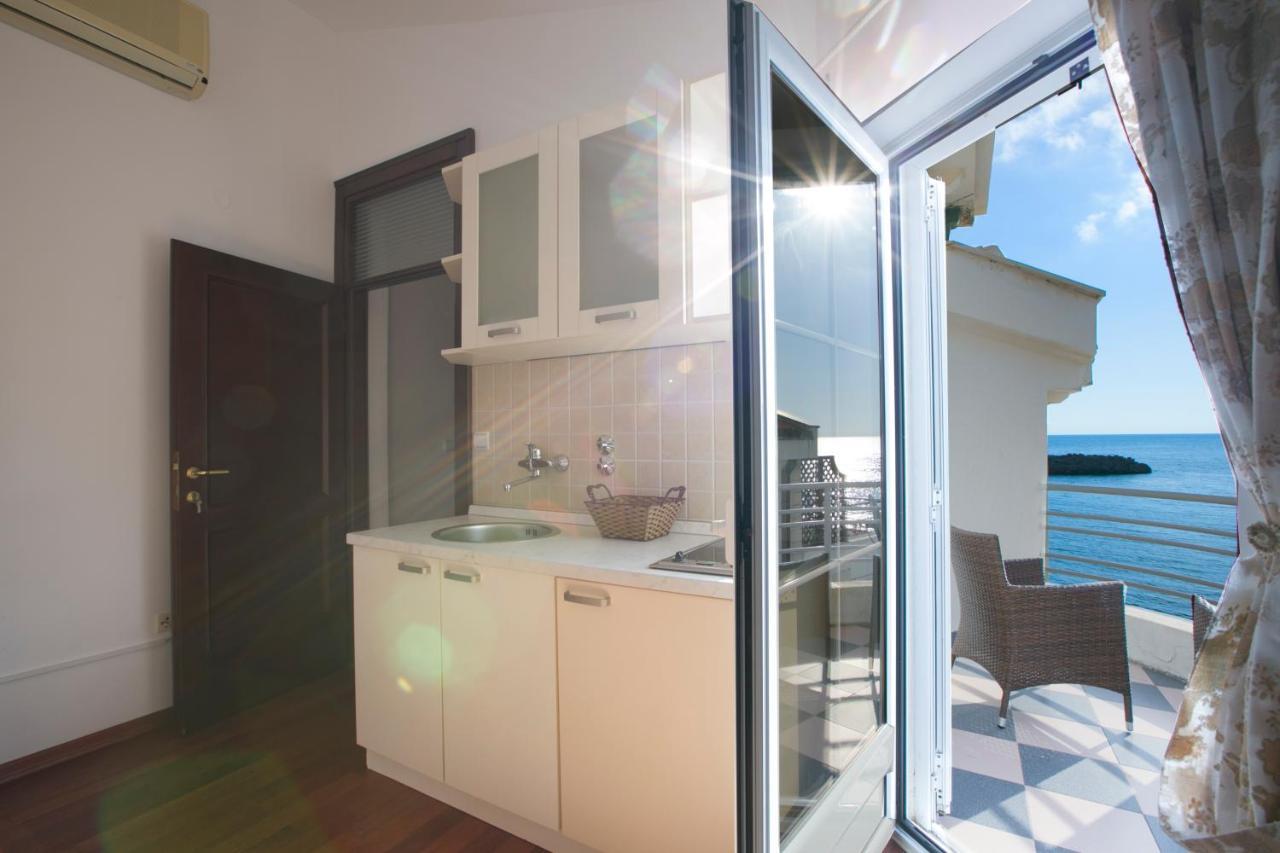 Royal Holiday Apartments สเวติ สเตฟาน ภายนอก รูปภาพ