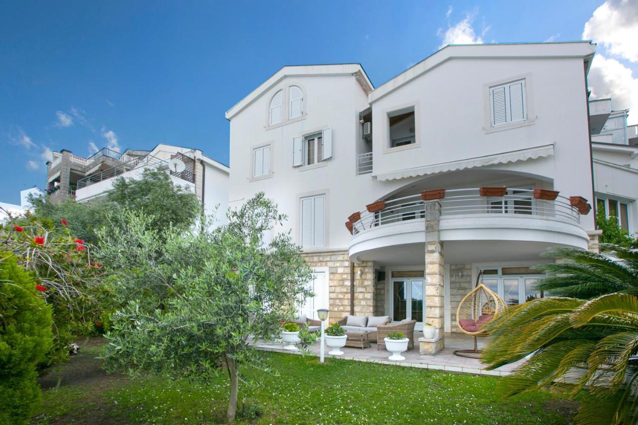 Royal Holiday Apartments สเวติ สเตฟาน ภายนอก รูปภาพ