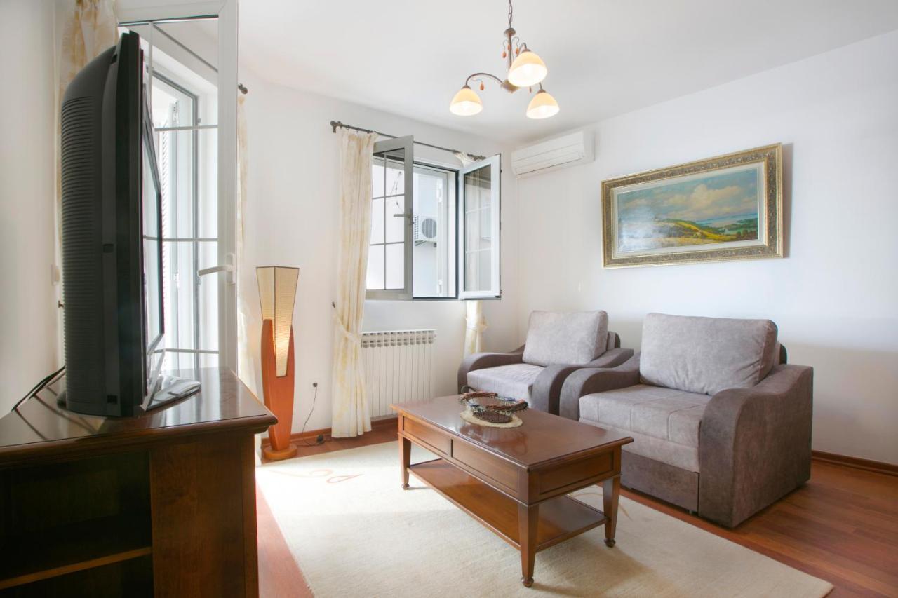 Royal Holiday Apartments สเวติ สเตฟาน ภายนอก รูปภาพ