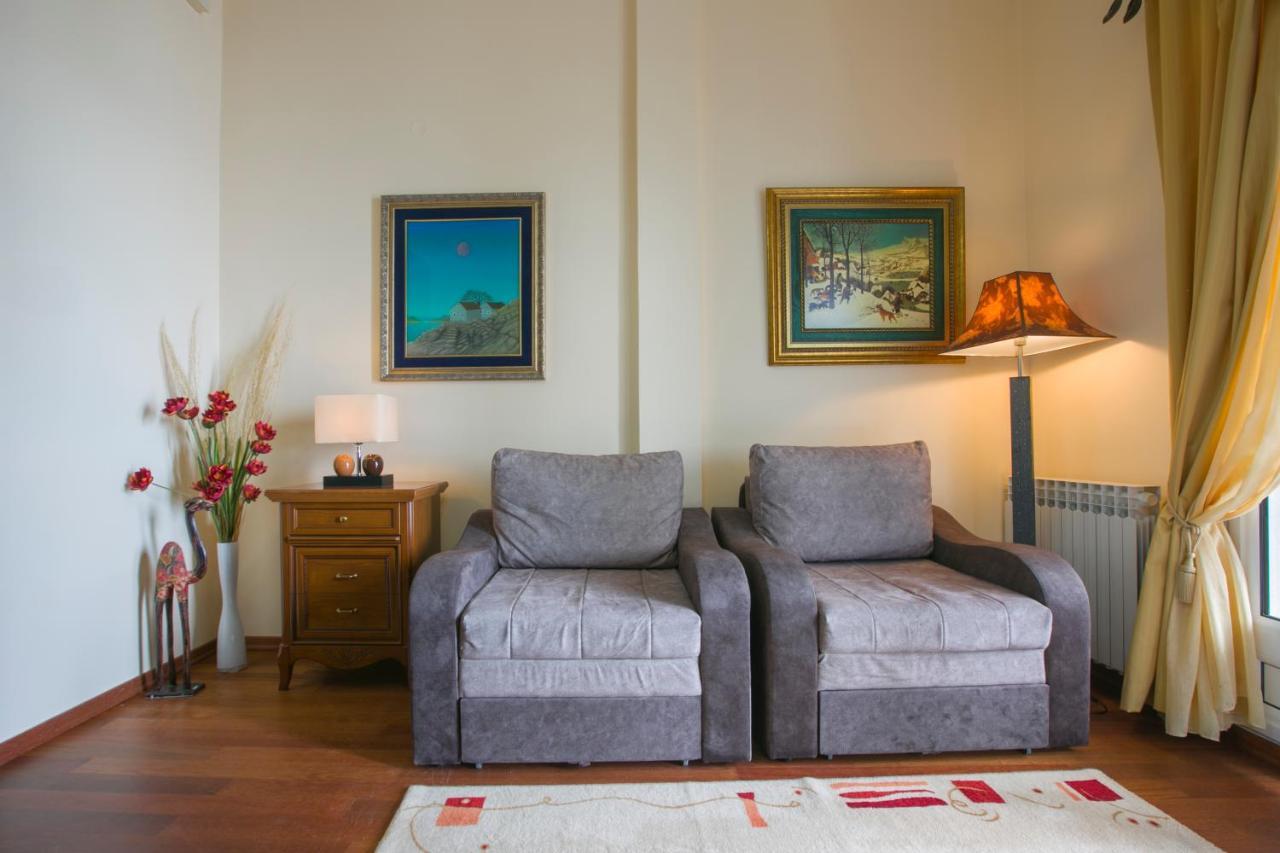 Royal Holiday Apartments สเวติ สเตฟาน ภายนอก รูปภาพ